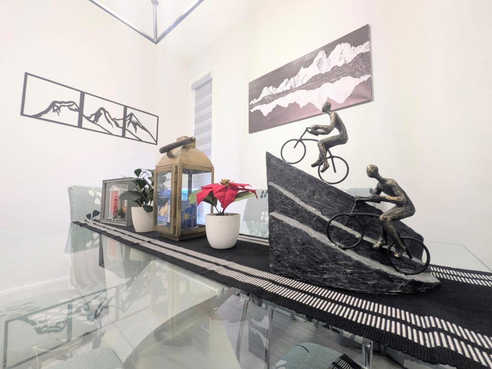 Homestay Edith Gate Luxe Bedroom 2 *